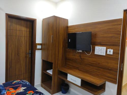 Gallery image of HOTEL HIVIN AND PEANCE - TOP RATED AND SERCH PROPERTY AMRITSAR in Amritsar