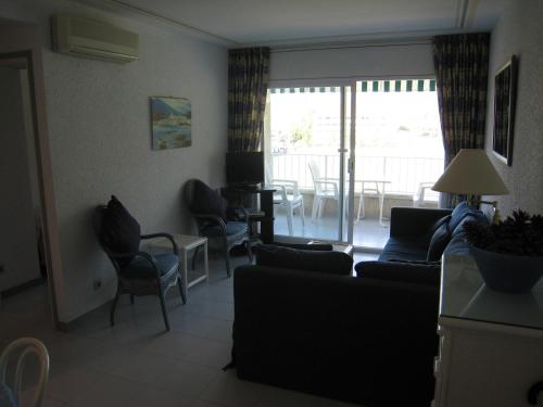 Appartement de luxe avec piscine et parking, animaux bienvenus