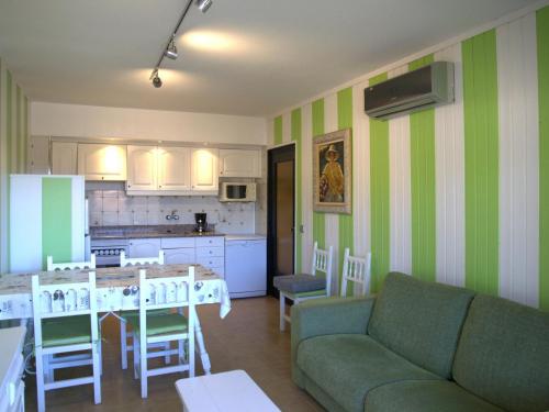 Appartement en Bord de Mer avec Piscine, Terrasse, et Climatisation - L'Estartit