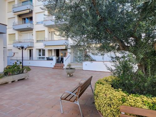 Appartement Rez-de-Chaussée avec Piscine, Terrasse et Proche Plage à L'Estartit