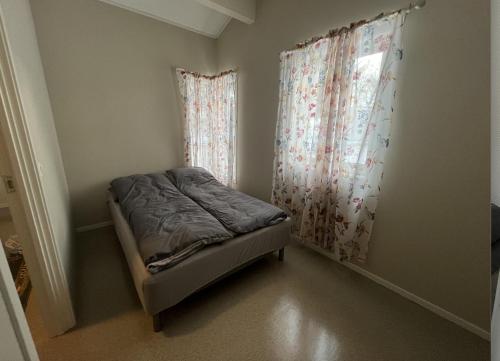 Säng eller sängar i ett rum på Helt hus: Sneveien 75