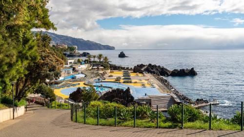 Casa Branca with garden by Holiday Rental Madeira