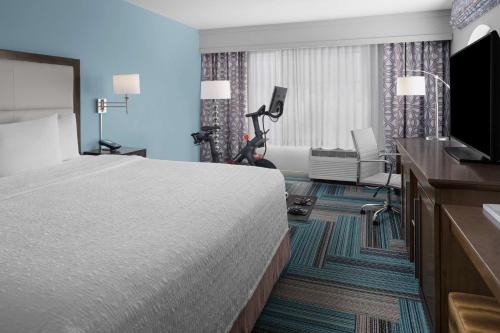 Hampton Inn San Diego Downtown Image