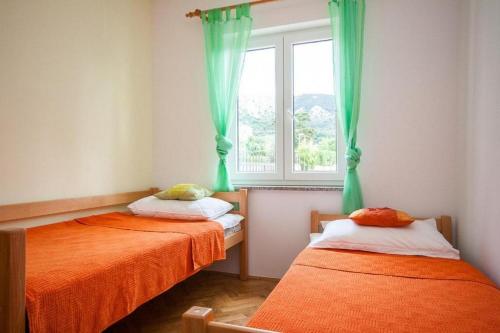 Apartments with parking space Baska, Krk - 22418
