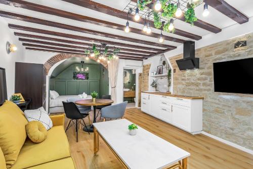 Afbeelding uit fotogalerij van La Bestia Deluxe Studio Apartment in Rovinj