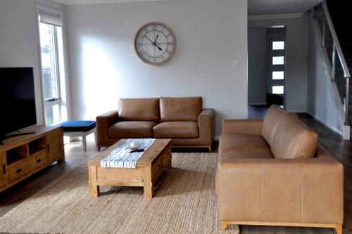 Χώρος καθιστικού στο Manyana Dunes Beach House