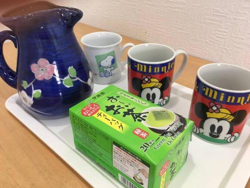 花跡民宿三号情侣房，家庭房，独享空间 ! 4分钟到难波，日本桥，心斋桥！