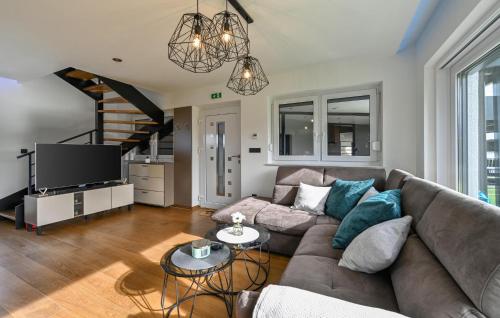 Гостиная зона в Nice Home In Vinogradi Ludbreski