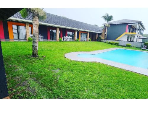 Πισίνα στο ή κοντά στο Leading Guest Farm