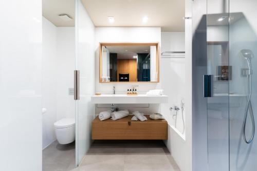 Un baño de Hotel Arima & Spa - Small Luxury Hotels