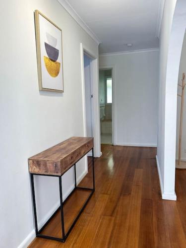 Φωτογραφία από το άλμπουμ του Large Peaceful 4 Bedroom Home σε Wantirna South