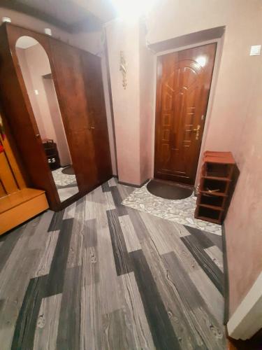 Bany a Apartament sectorul centru