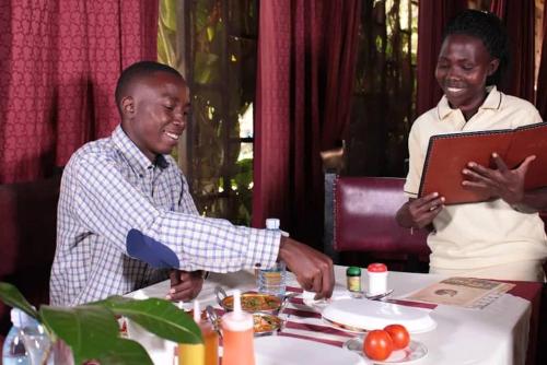 Clientes alojados en Agabet Hotel - Mbale