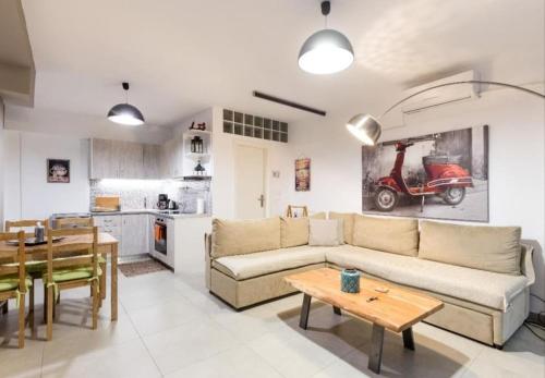 Lovely and spacious apartment
