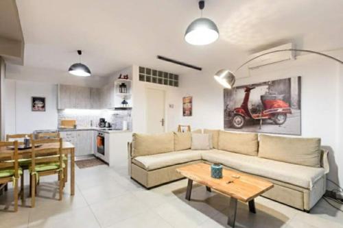 Lovely and spacious apartment