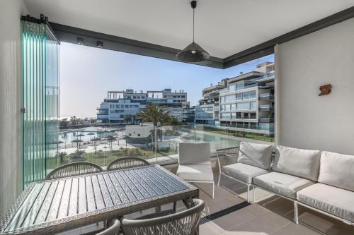 Ocean Homes by Ĥ - Playa de los Haraganes HOHH7104P70