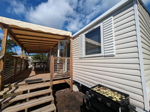 Photo de la galerie de l'établissement Logement de vacances 8 personnes - Mobil Home, à Lège-Cap-Ferret