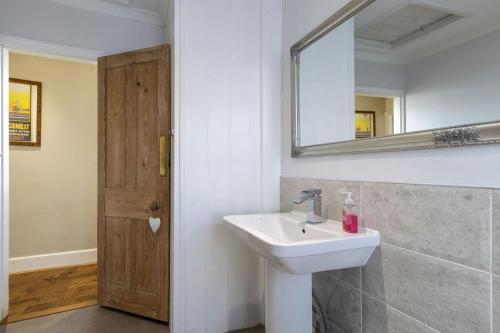 Vannituba majutusasutuses Sea View Cottage, Sandgate