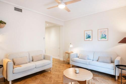 Warmth and comfort in the sought-after Eixample