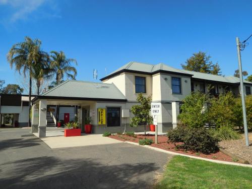 Gallery image of Narrabri Motel and Caravan Park in Narrabri