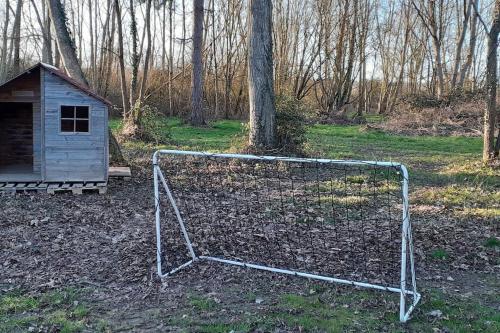 Taman di luar A Harcourt gite pour une famille