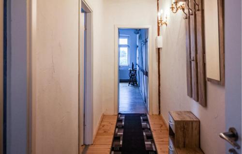 a hallway leading to a room with a hallway sidx sidx sidx at Ferienwohnung Stefanie in Rambin