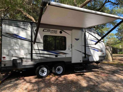 Galería fotográfica de Quiet Cozy Camper en Niceville