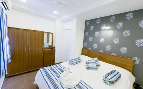 Katil atau katil-katil dalam bilik di 2 Bedroom Apartment in Resort on Candolim Beach