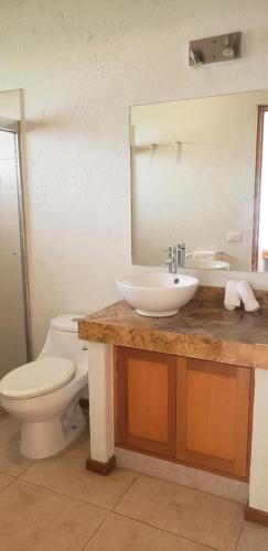 Koupelna v ubytování La Casa del Lago