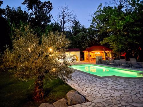 Πισίνα στο ή κοντά στο Domizil Opatija A&N, Villa mit Pool, Wohlfühloase zum genießen