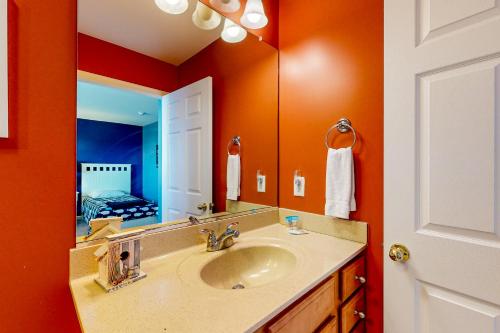 Koupelna v ubytování Bayside Resort - 11444 West Sand Cove