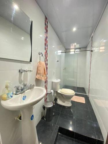 Ένα μπάνιο στο Palma House - Cabaña con piscina