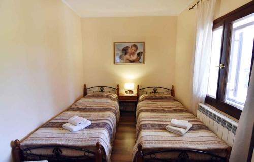 Apartments with parking space Djuba, Umag - 22548