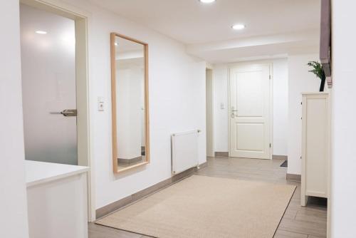 Koupelna v ubytování Hamburg Altona - Three Bedrooms for up to 10