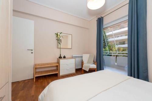 Cozy 1Bdrm Apt/walk to the beach