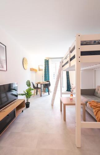 Le Studieux 2-T1-25m2-Métro 7