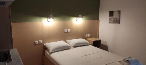 Gallery image of Fantasia Studios and Apartments in Neos Marmaras