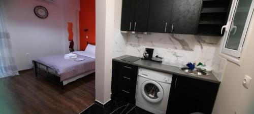 New Room1Ambelokipi Metro Airport Line