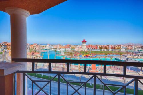 Bazén v ubytování Porto Sharm-Elsheikh nebo v jeho okolí