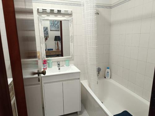 Koupelna v ubytování Vale de Sol