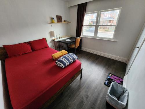 Ένα ή περισσότερα κρεβάτια σε δωμάτιο στο Affordable/Quiet Private Room