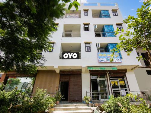 Gallery image of OYO Flagship Hotel Green Light in New Delhi