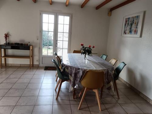 Gambar di galeri bagi Maison 4 ch*L'Aiguillon s/ Mer di LʼAiguillon-sur-Mer