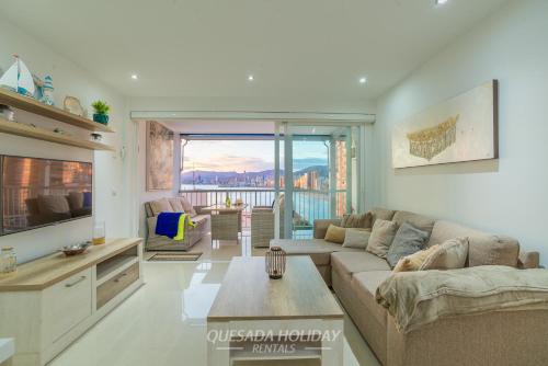 100mts to Beach, Luxury Apartment Benidorm Encanto