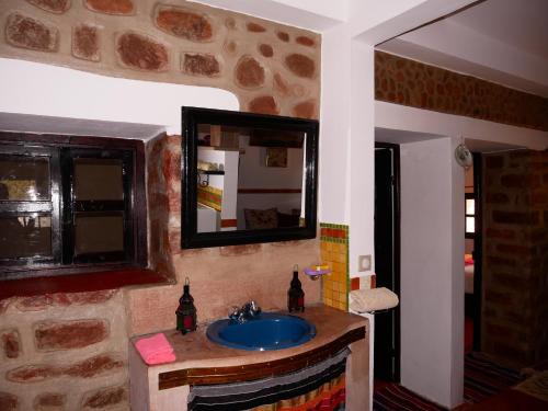Imagen de la galería de Jolie petite maison vue sur lac, en Bine el Ouidane