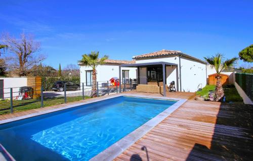 Beautiful Home In Rochefort Du Gard