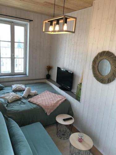 Lumineux studio sous les toits de Menton