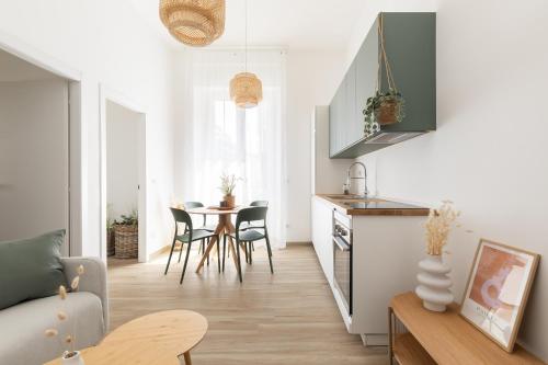 Luni 4 - Design trilo suite -M3- 8 min dal Duomo