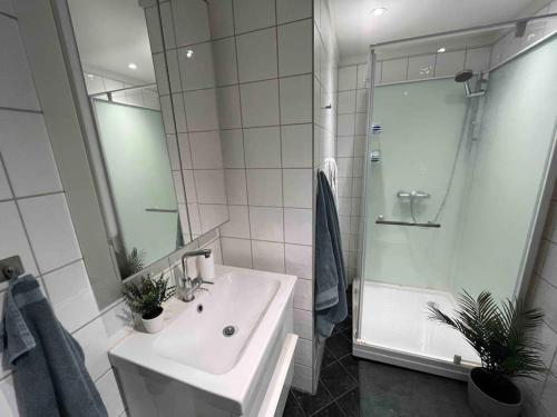 Ванная комната в Sentralt i Trondheim