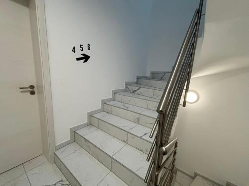 リュブリャナにあるApartmaji Čeponのギャラリーの写真